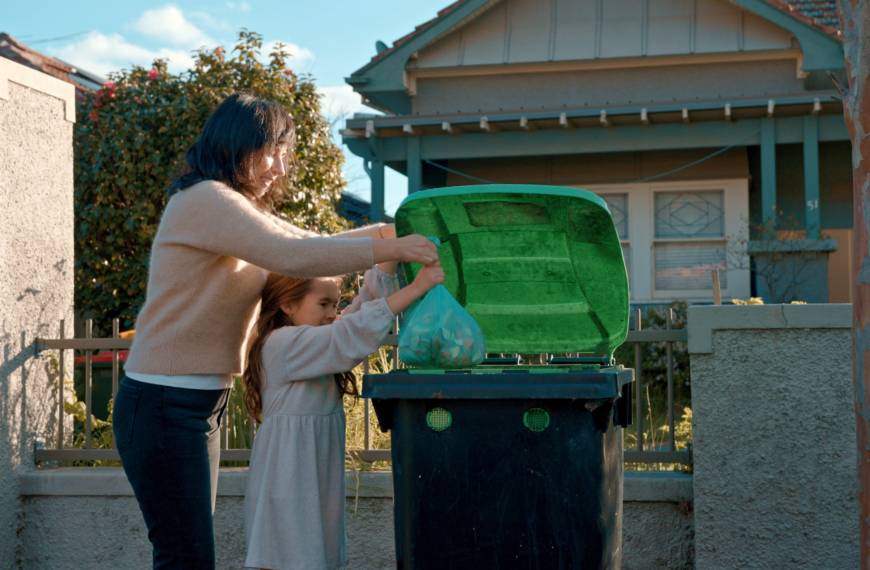 MyEcoBag July .00 01 13 06.Still009